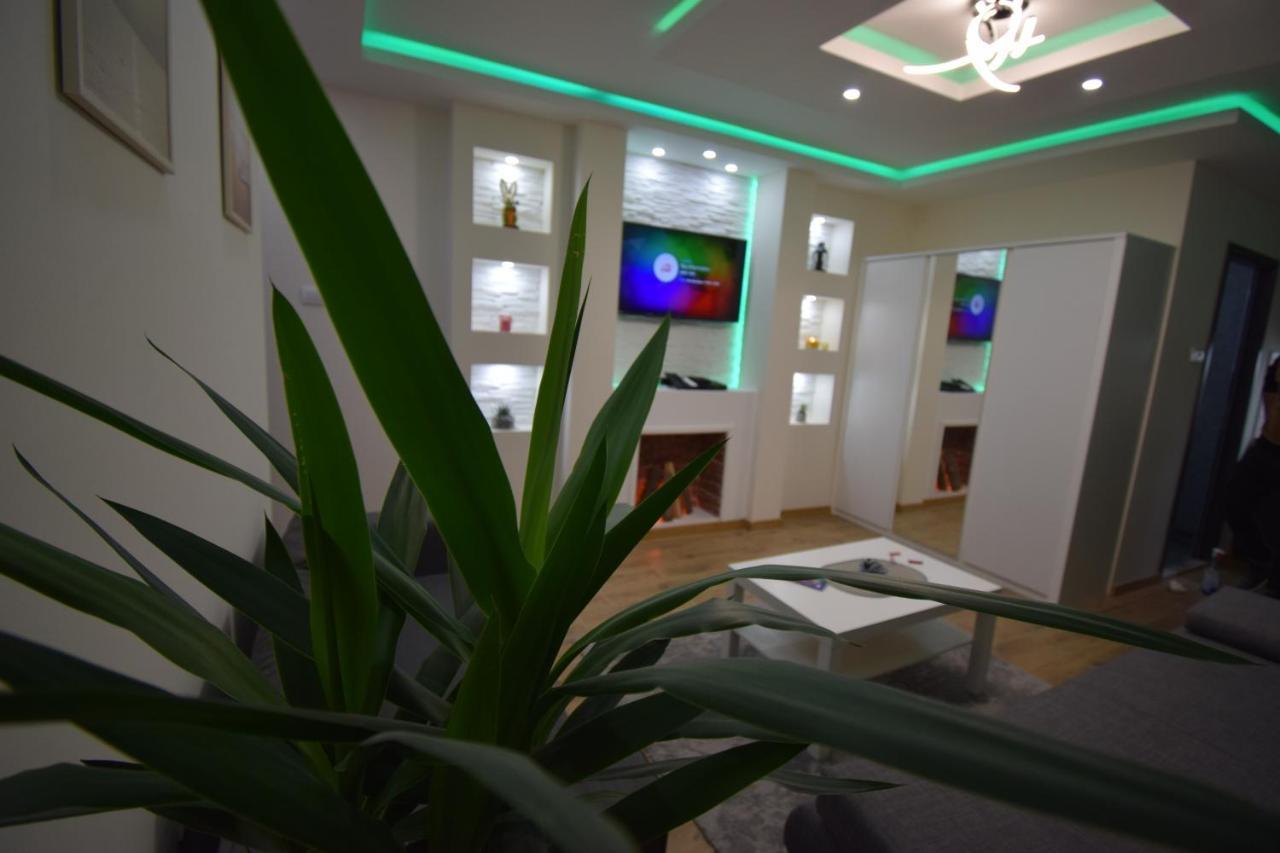 Apartments Wolf Belgrade Luaran gambar