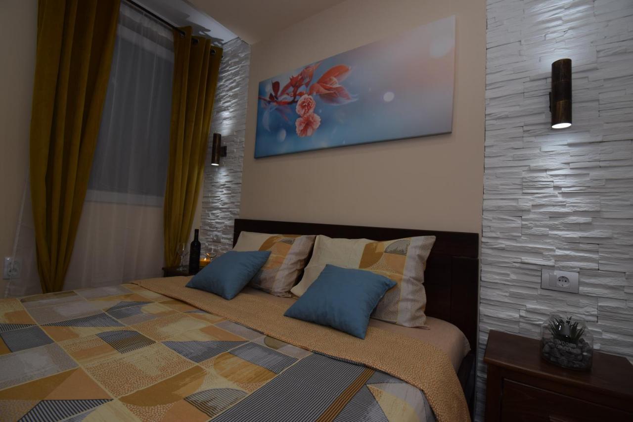 Apartments Wolf Belgrade Luaran gambar